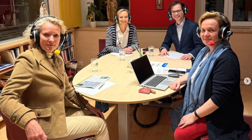 Radio Maria – Warum wir religiöse Symbole in der Öffentlichkeit brauchen